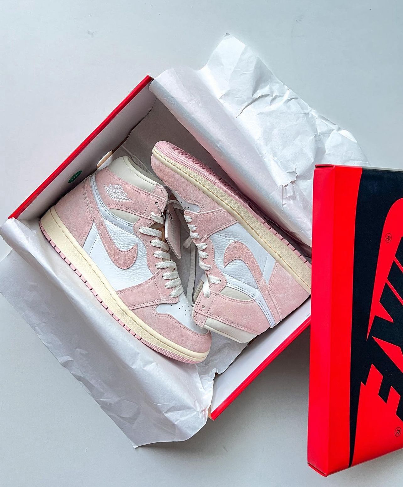 Nike Air Jordan 1 Retro “Washed Pink” – Premium Edition Sneakers with Original Box