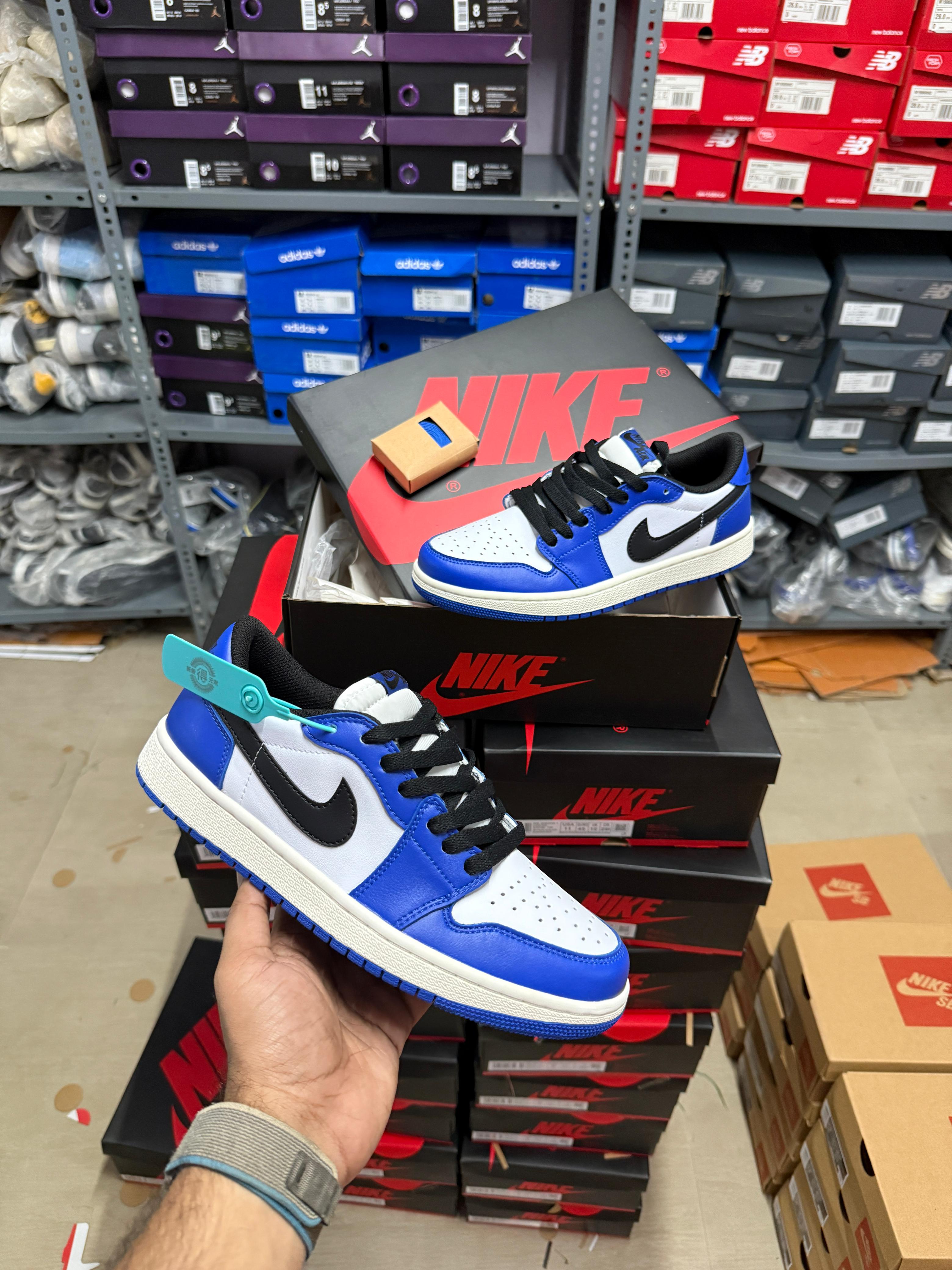 Air Jordan 1 Low OG Game Royal 2025 – Premium Masterpiece with Box
