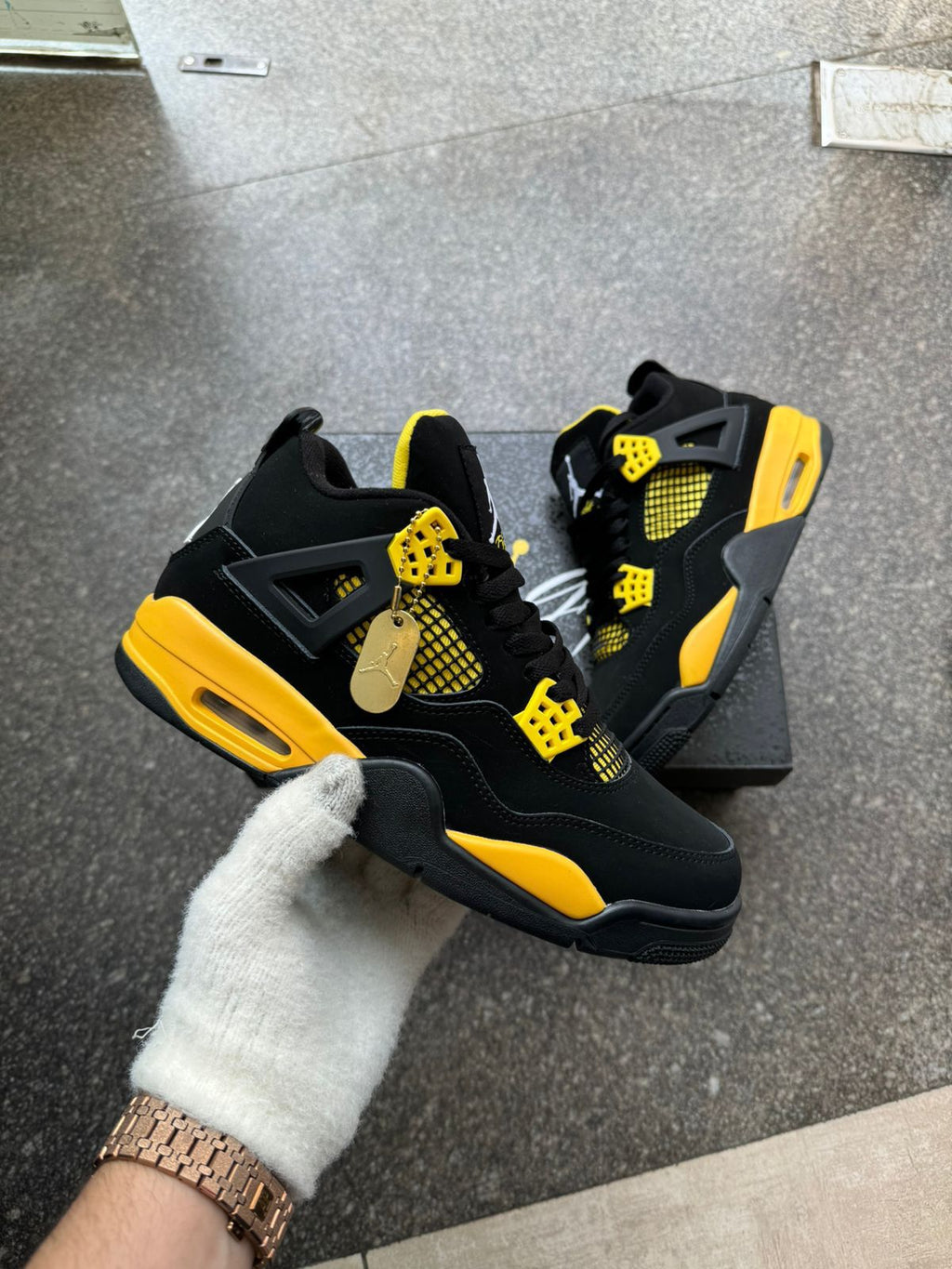 Nike Air Jordan 4 “Thunder Yellow” – Semi UA Premium Edition with OG Box, Keychain & Extra Lace