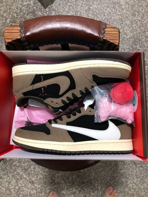 Travis Scott x Nike Air Jordan 1 Low “Velvet Brown” – Premium Masterpiece Sneakers with Original Box