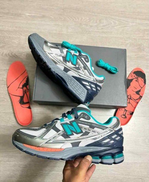 New Balance 1906U x The Whitaker Group “Electric Teal” – Limited Edition Premium Sneakers